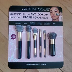 Essential Makeup Brush set by Japonseque 6 Pieces